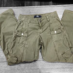 Hollister Olive Cargo Pants for Women